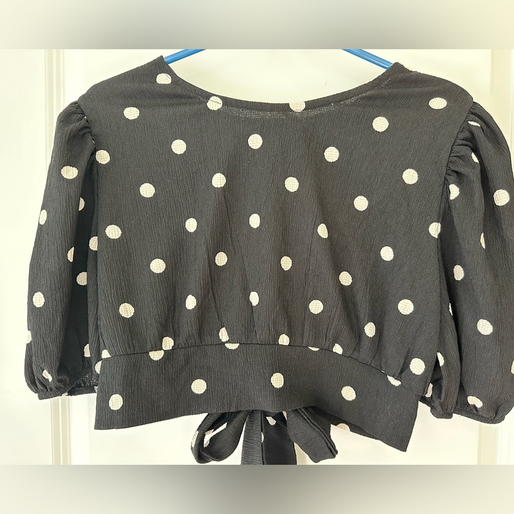 Black & white polka dot crop top - Medium